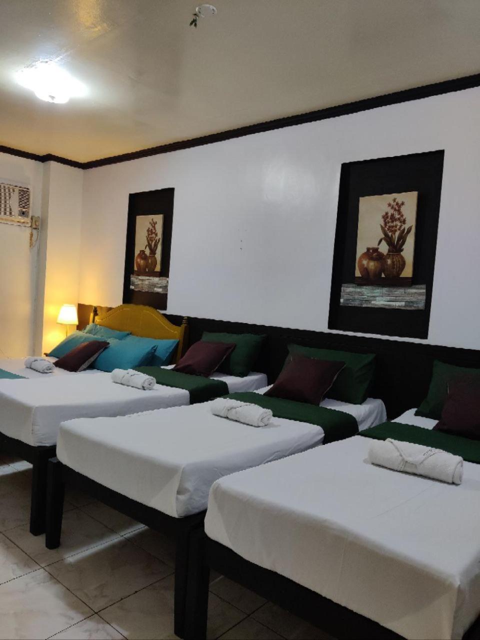 Center Parkway Pension House Kalibo Ngoại thất bức ảnh