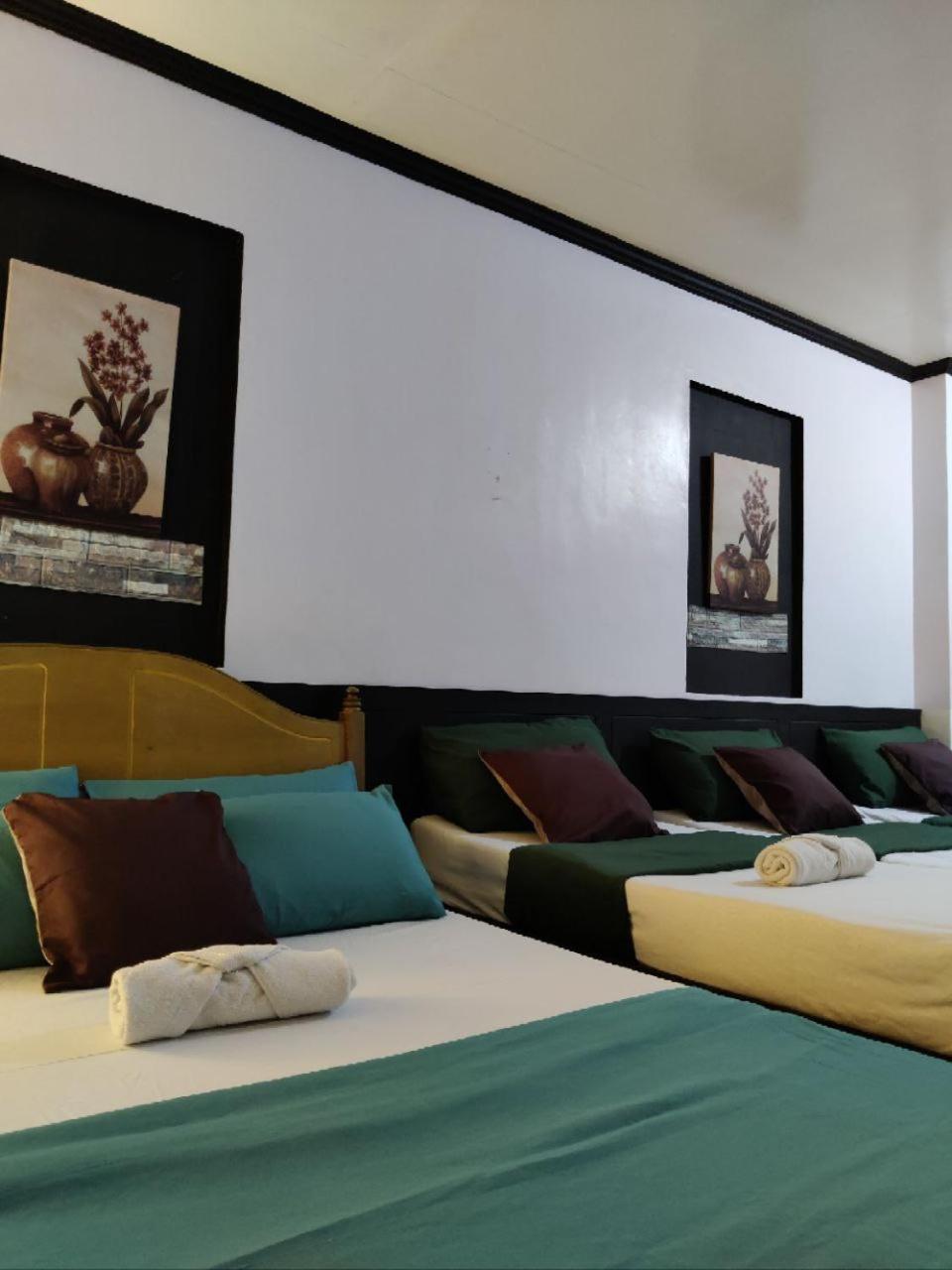 Center Parkway Pension House Kalibo Ngoại thất bức ảnh