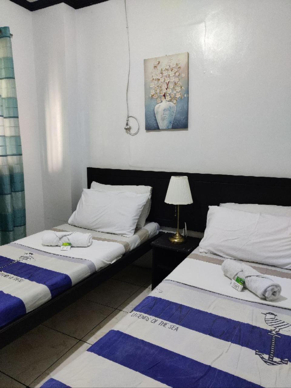 Center Parkway Pension House Kalibo Ngoại thất bức ảnh