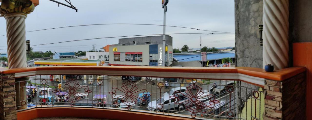 Center Parkway Pension House Kalibo Ngoại thất bức ảnh